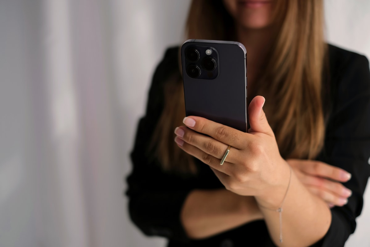 Quietly turning your  business into powerful simple systems that work